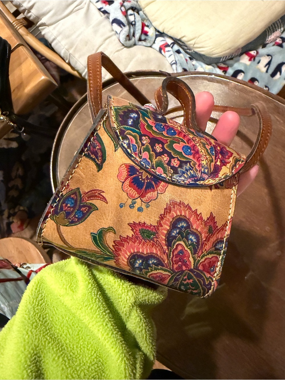 Patricia Nash Tan Floral Print Mini Crossbody Bag - Picture 3 of 5